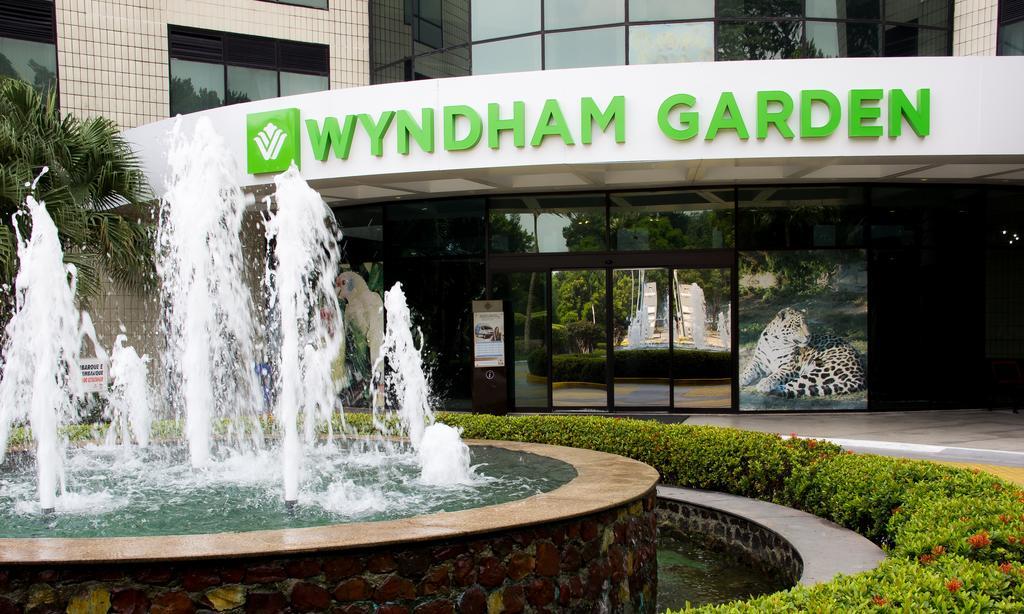 Отель Wyndham Garden Манаус Экстерьер фото